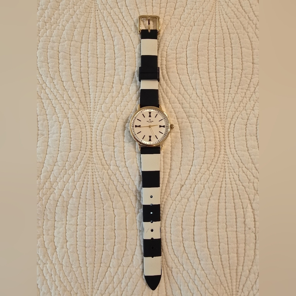 Euc Kate Spade Black And Off White Striped Watch 34mm Dial